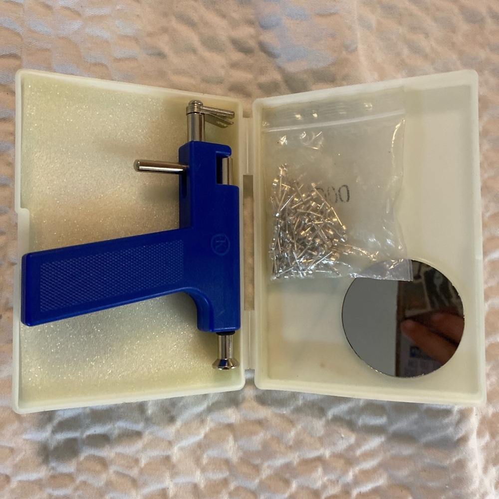 Blue Piercing Gun Kit